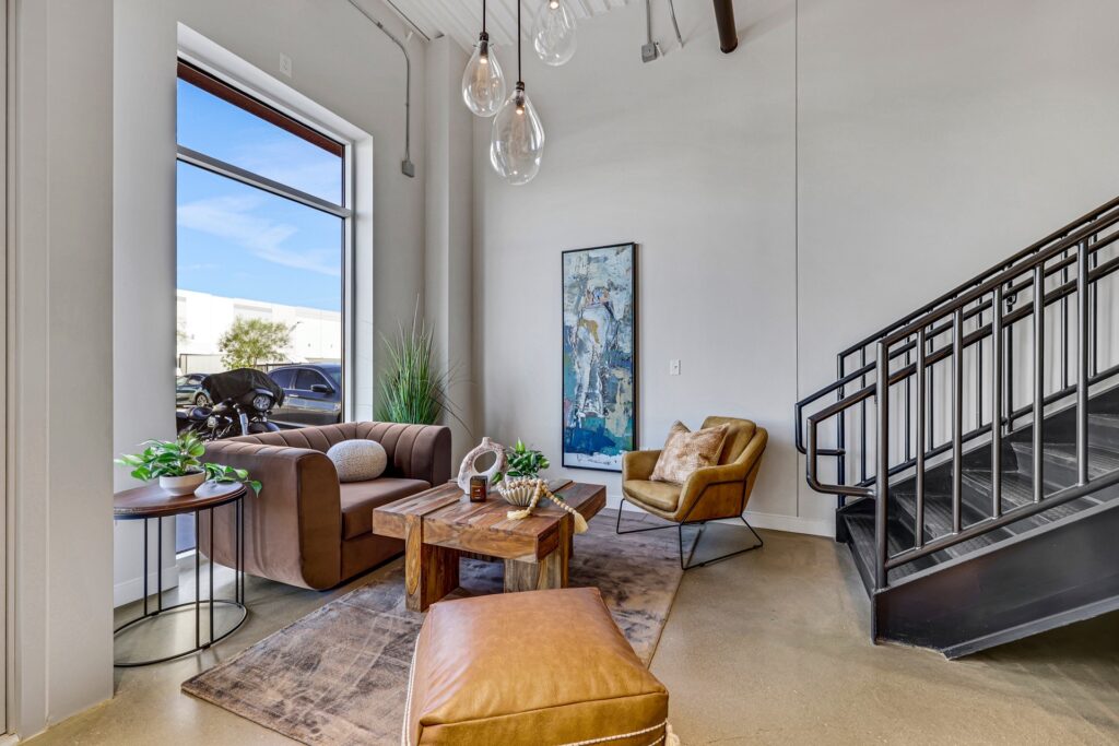 The House of Vegas warehouse and showroom, photo 10