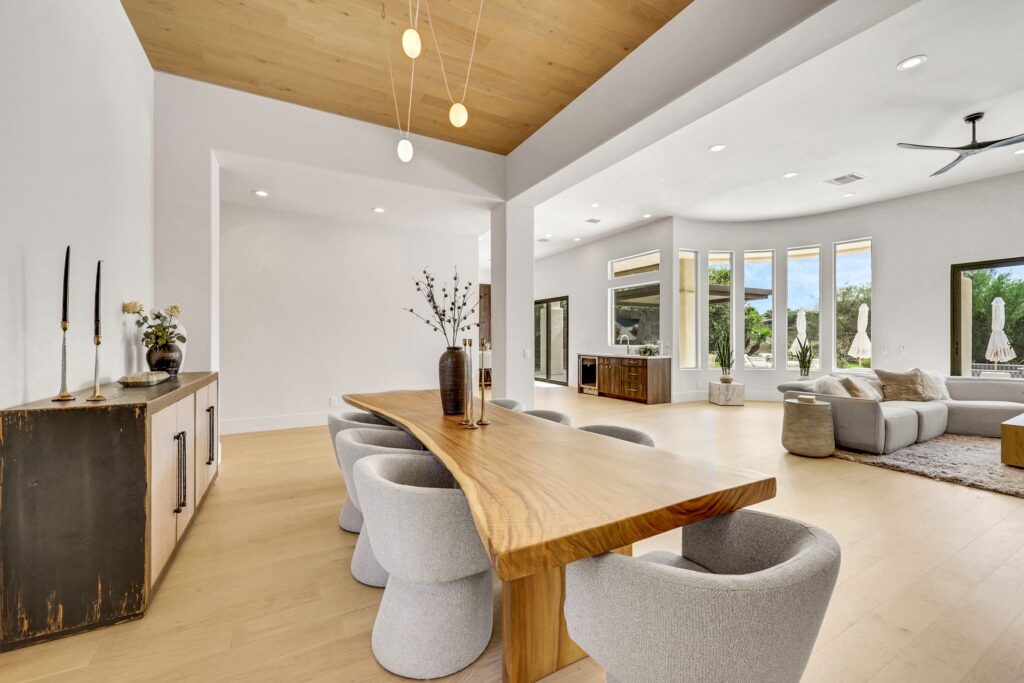 3 Isleworth Dr staged by The House of Vegas, photo 8