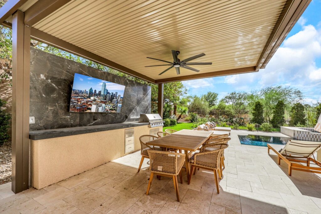 3 Isleworth Dr staged by The House of Vegas, photo 30