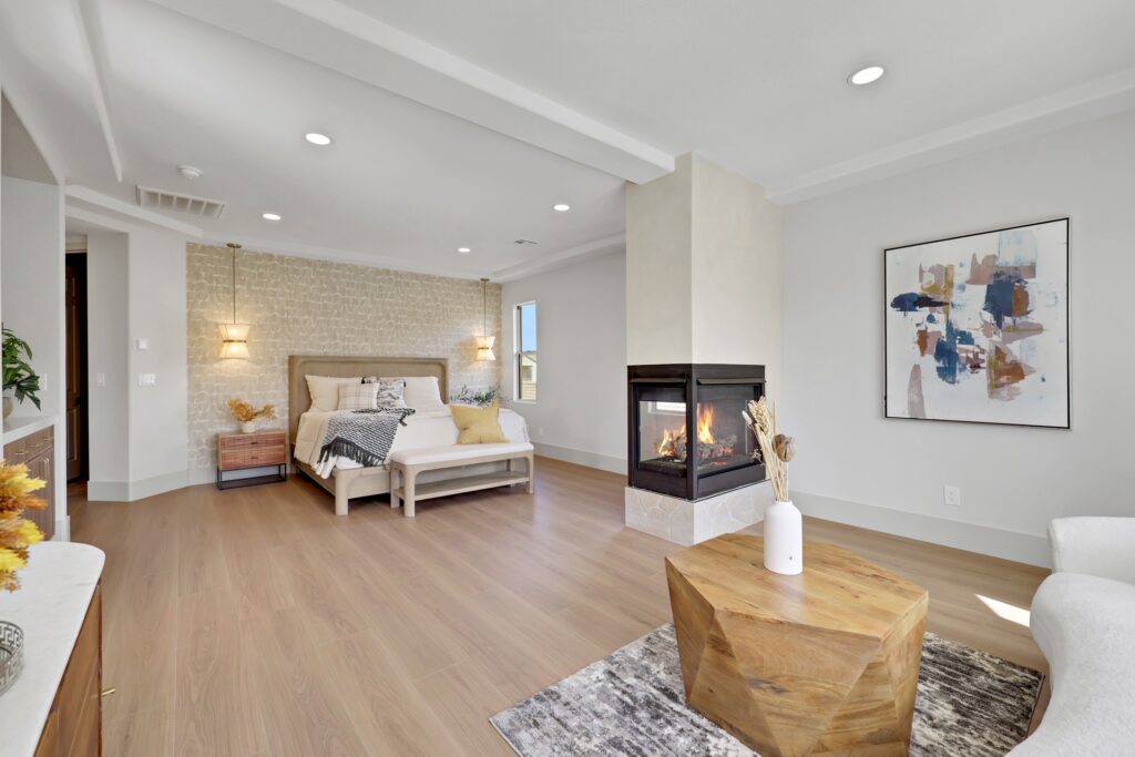1405 Foothills Village staged by The House of Vegas, photo 37