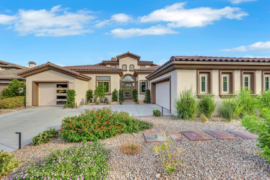 4 El Macero Ct staged by The House of Vegas, photo 3
