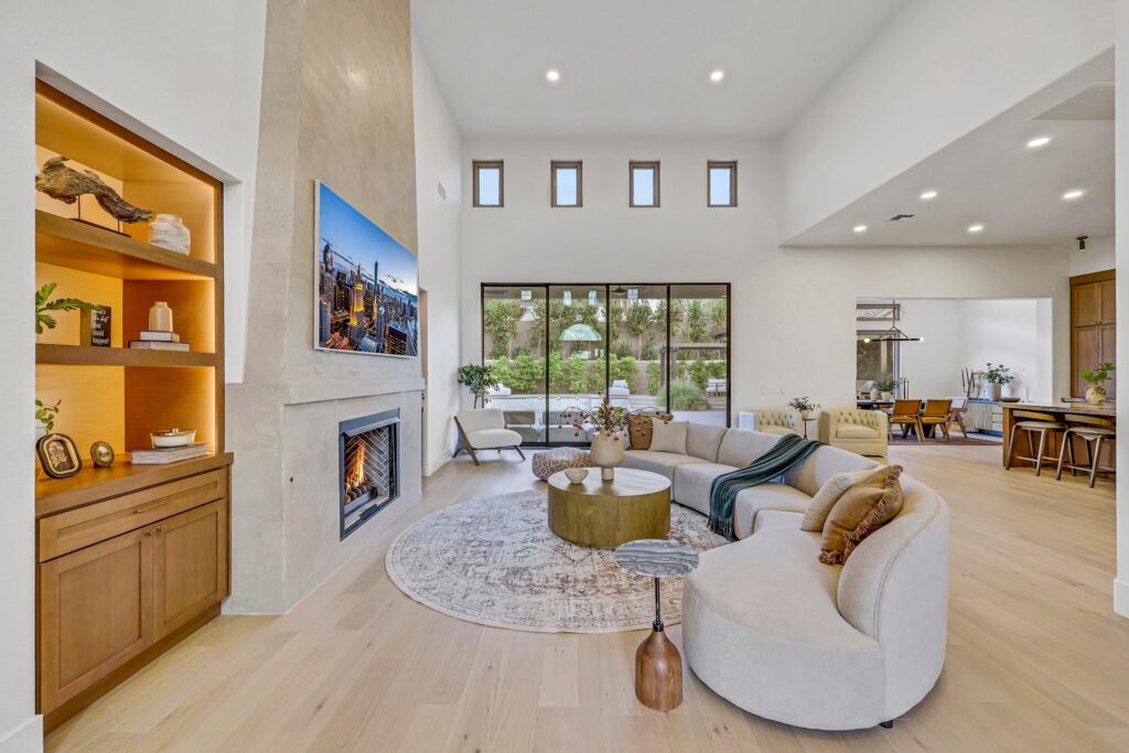 4 El Macero Ct staged by The House of Vegas, photo 4