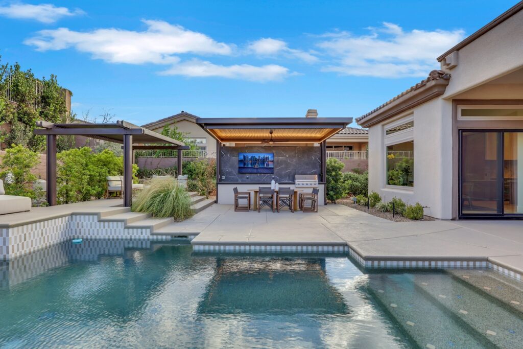 4 El Macero Ct staged by The House of Vegas, photo 32