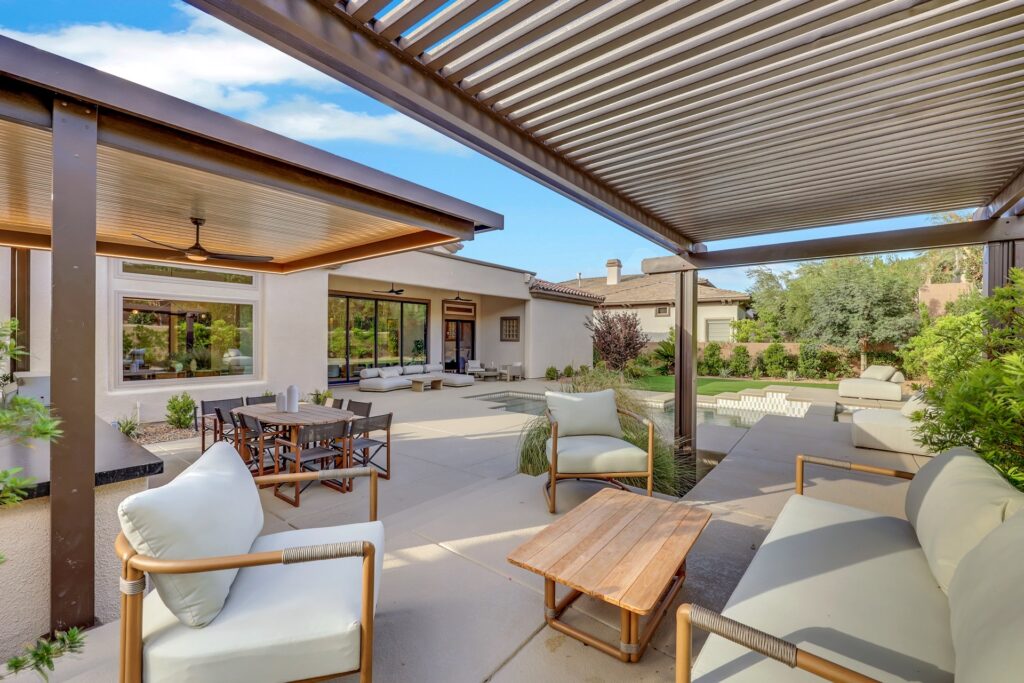 4 El Macero Ct staged by The House of Vegas, photo 36